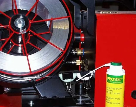 Бальзам для очищщеня зварювального дроту при зварюванні WIRE-BALM PROTEC WLS04 (200 мл), 192.D021, MIG/MAG (крім алюмінію), Abicor Binzel Зображення